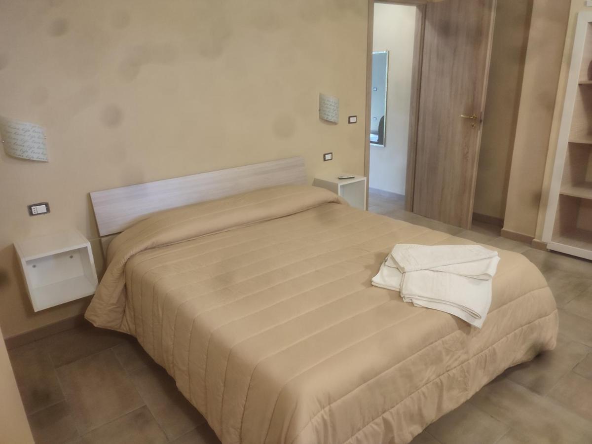 Appartament Noemi Apartment Ricadi Exterior photo